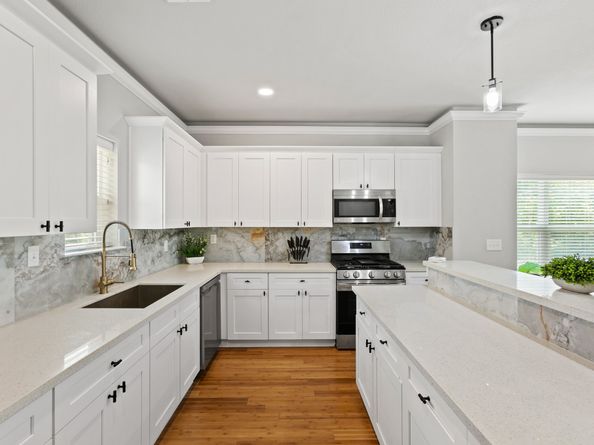 3738 La Salette Street, Houston TX 77021