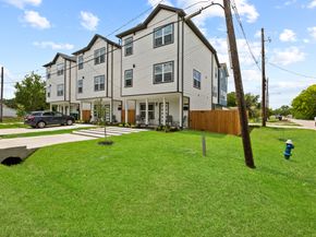 3738 La Salette Street, Houston TX 77021