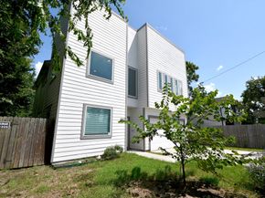4017 S Shelby Circle, Houston TX 77051