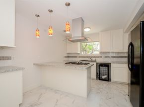 4337 Harby Street, Houston TX 77023
