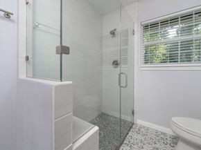 2227 Libbey Drive, Houston TX 77018