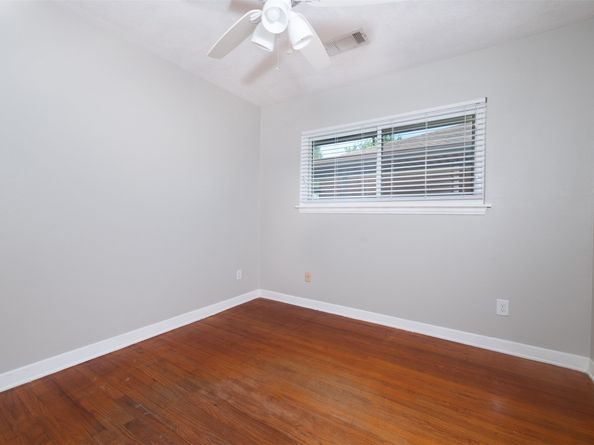 2227 Libbey Drive, Houston TX 77018