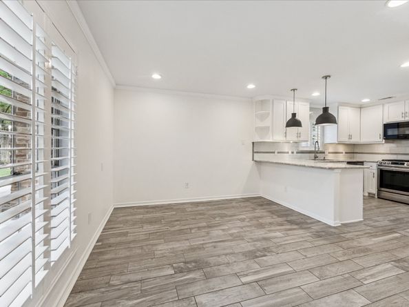 10814 Piping Rock Lane, Houston TX 77042