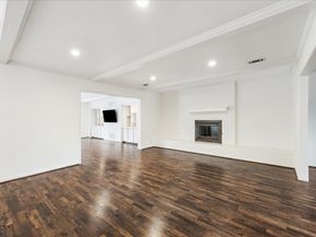 10814 Piping Rock Lane, Houston TX 77042