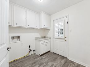 10814 Piping Rock Lane, Houston TX 77042