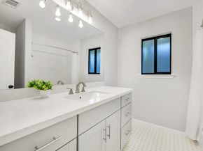 10726 Riverview Drive, Houston TX 77042