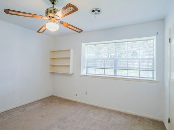 8003 Sharpcrest Street, Houston TX 77036