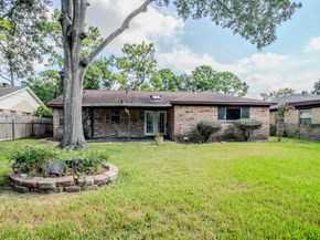 8003 Sharpcrest Street, Houston TX 77036