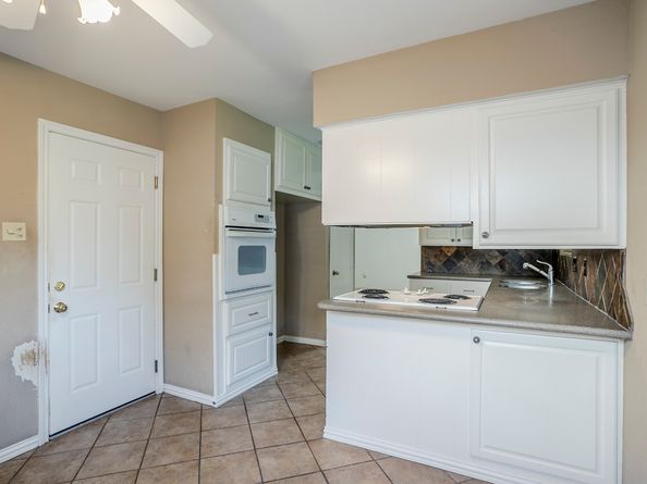 8003 Sharpcrest Street, Houston TX 77036