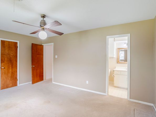 8003 Sharpcrest Street, Houston TX 77036