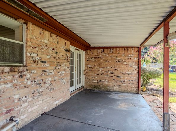 8003 Sharpcrest Street, Houston TX 77036