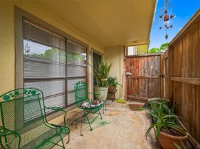 8801 Hammerly Boulevard 1211, Houston TX 77080