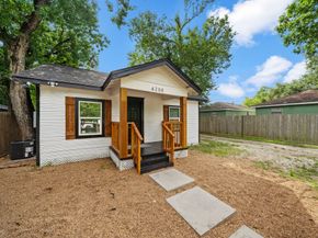4208 Delhi Street, Houston TX 77022