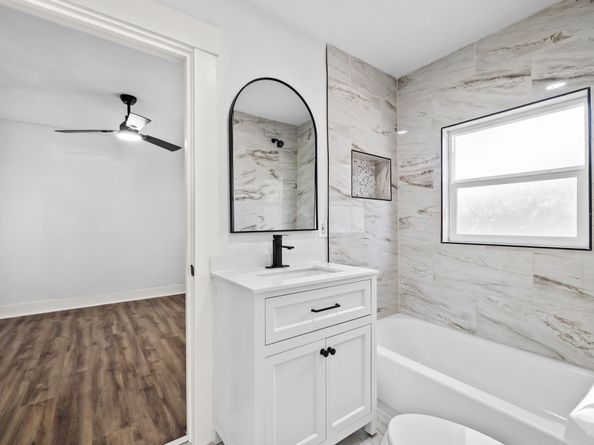 4208 Delhi Street, Houston TX 77022