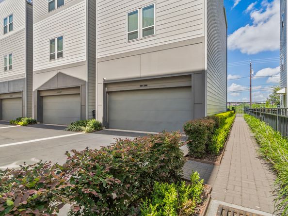 316 Jensen Drive, Houston TX 77020