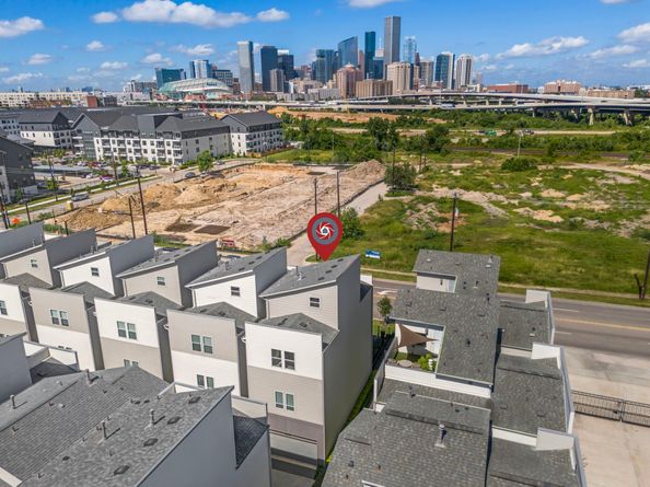 316 Jensen Drive, Houston TX 77020