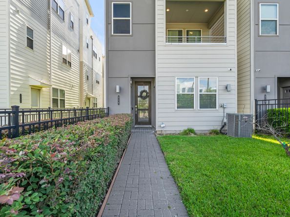 316 Jensen Drive, Houston TX 77020