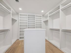 4719 Ivanhoe Street, Houston TX 77027