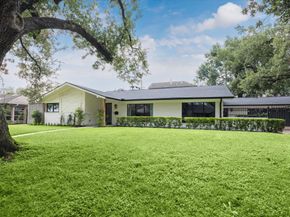 4719 Ivanhoe Street, Houston TX 77027