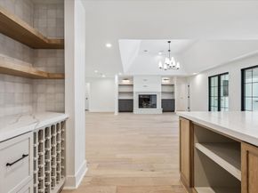 4719 Ivanhoe Street, Houston TX 77027