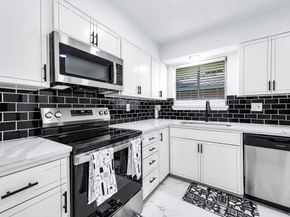 1616 Redway Lane, Houston TX 77062