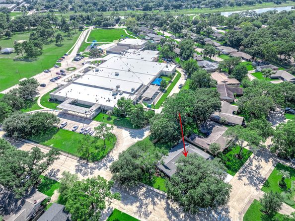 1616 Redway Lane, Houston TX 77062