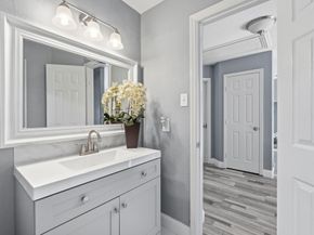 2 Sweet Birch Place, The Woodlands TX 77382
