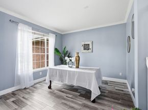2 Sweet Birch Place, The Woodlands TX 77382