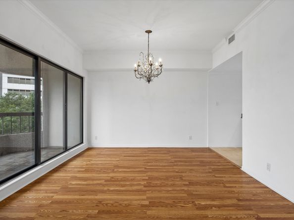 2001 Holcombe Boulevard 403, Houston TX 77030
