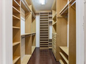 3350 Mccue Road 2204, Houston TX 77056