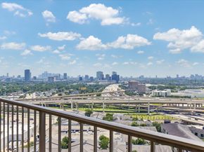 3350 Mccue Road 2204, Houston TX 77056