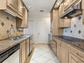 3350 Mccue Road 2204, Houston TX 77056