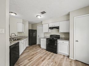 2710 Village Circle Drive, Katy TX 77493