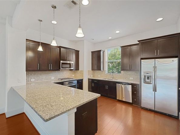 1820 Dennis Street, Houston TX 77004