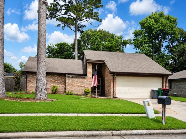 2527 N Spring Drive, Spring TX 77373