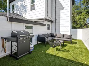1015 Brooks Street, Houston TX 77009