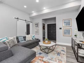 1015 Brooks Street, Houston TX 77009
