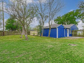 1539 Pleasantville Drive, Houston TX 77029