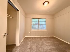 702 Loper Street, Houston TX 77017