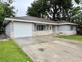 702 Loper Street, Houston TX 77017