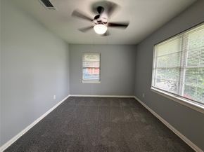 702 Loper Street, Houston TX 77017