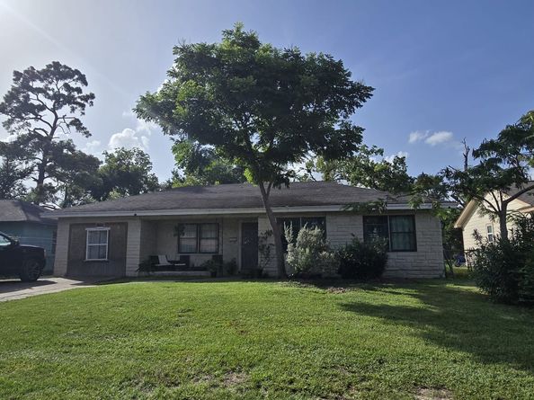 7317 Boggess Road, Houston TX 77016