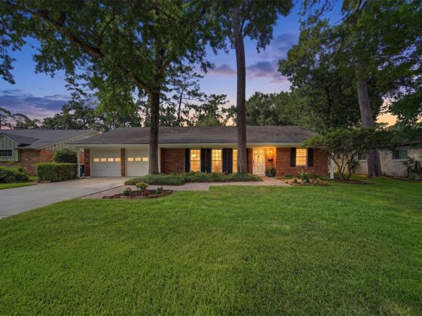 10131 Whiteside Lane, Houston TX 77043