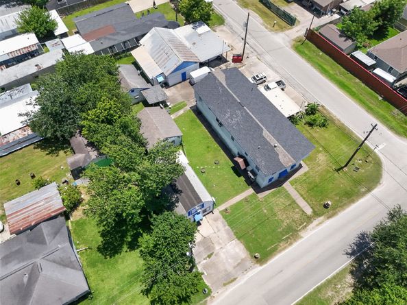 1211 Beacon Street 10, Houston TX 77015
