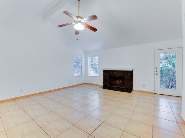 2021 Spenwick Drive 724, Houston TX 77055