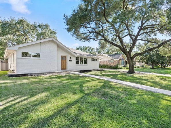 5655 Edith Street, Houston TX 77081