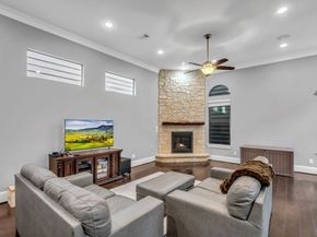 1219 W 25th Street B, Houston TX 77008