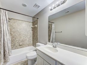 6027 Falling Briar Lane, Sugar Land TX 77479