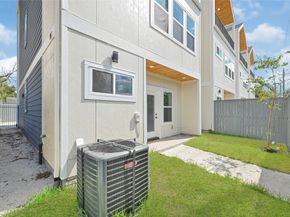 3808 Yale Street, Houston TX 77018