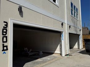 3808 Yale Street, Houston TX 77018
